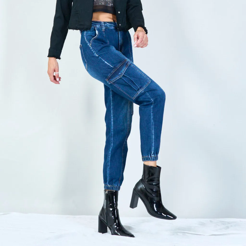 Fashionable high-waisted cargo jeans with elastic cuffs wholesale